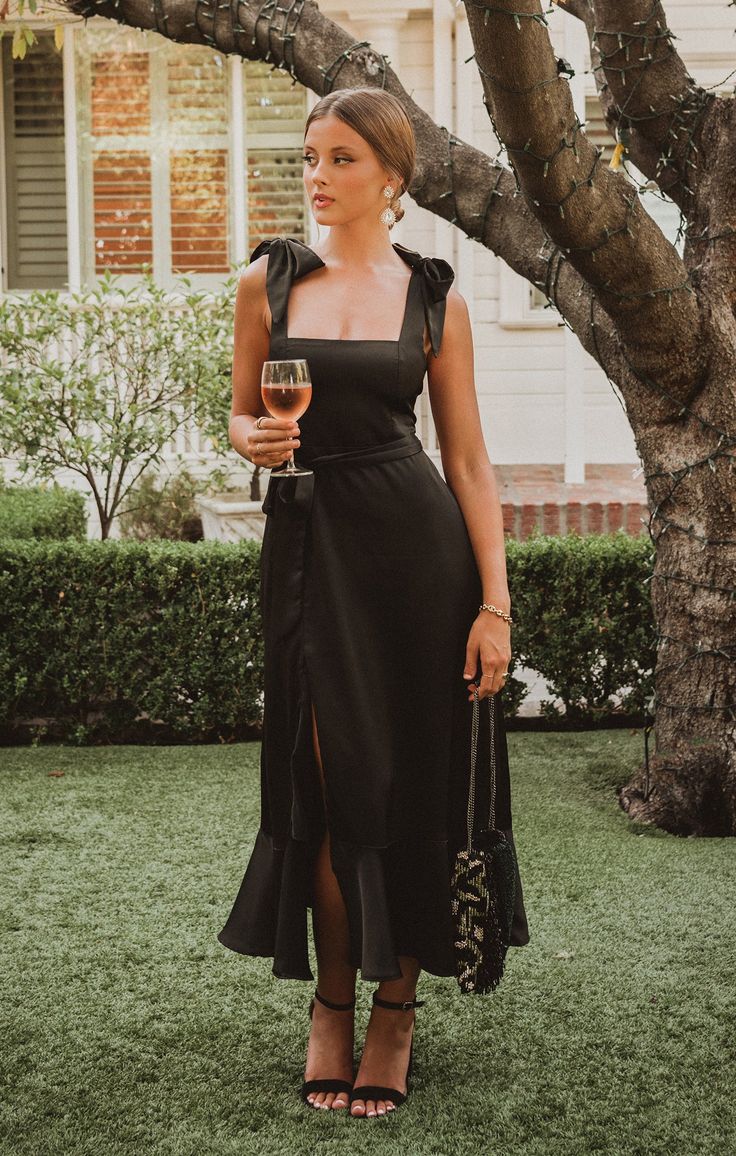 vestido preto para convidada de casamento