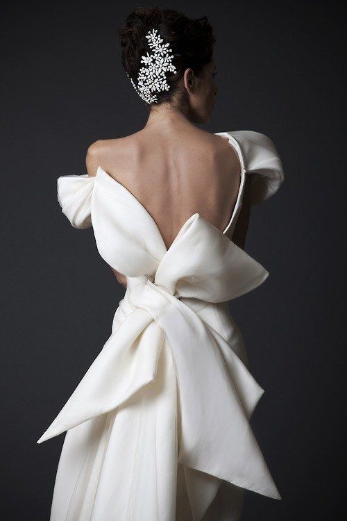  moda liso costas fashion minimalista atrás vestido de noiva arquitetura laço estilista