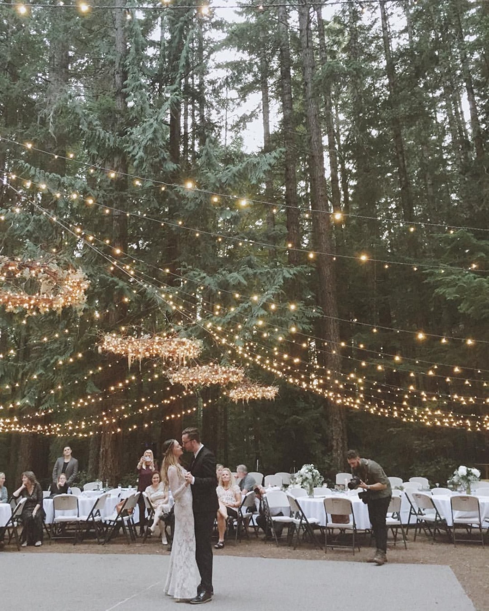 Luzinhas no seu Casamento 1 ideia lozes no casamento ideias