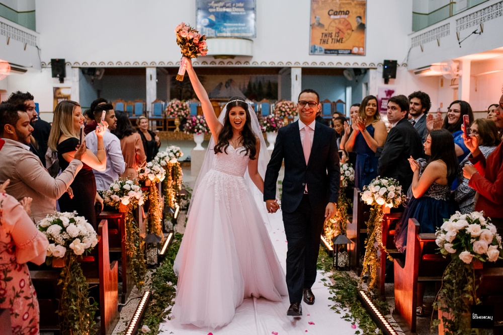 Casamento rústico chique com cerimônia na Igreja {Josiane & Rafael}