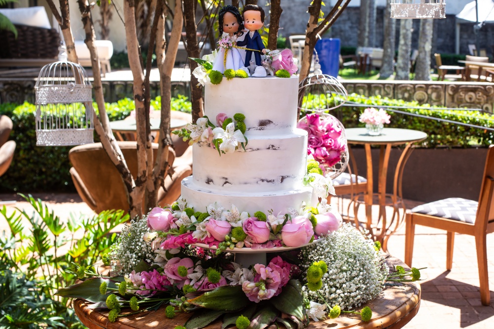 bolo de casamento casamento intimista com cerimonia na igreja  